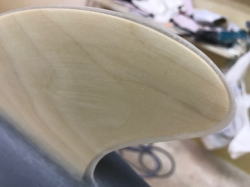 �|���G�X�e�� �I���t�B�� �N���X�e���\�� 16_11